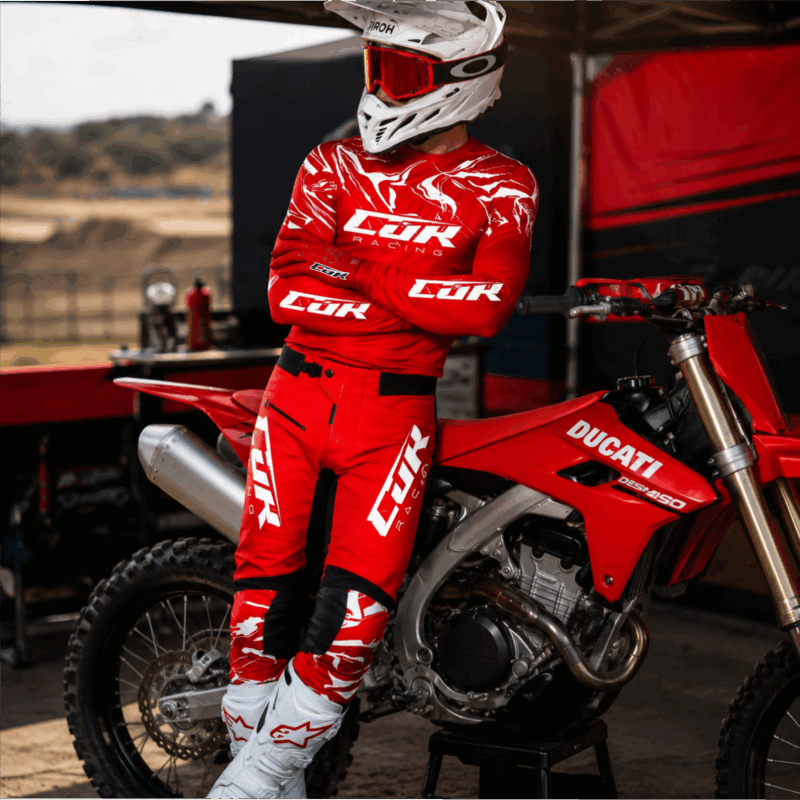 Tenue HERO rouge